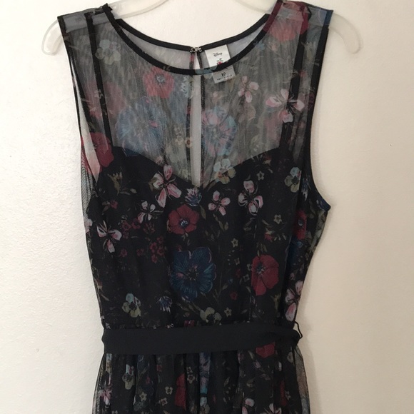 Women’s lightweight summer sundress - Picture 2 of 3